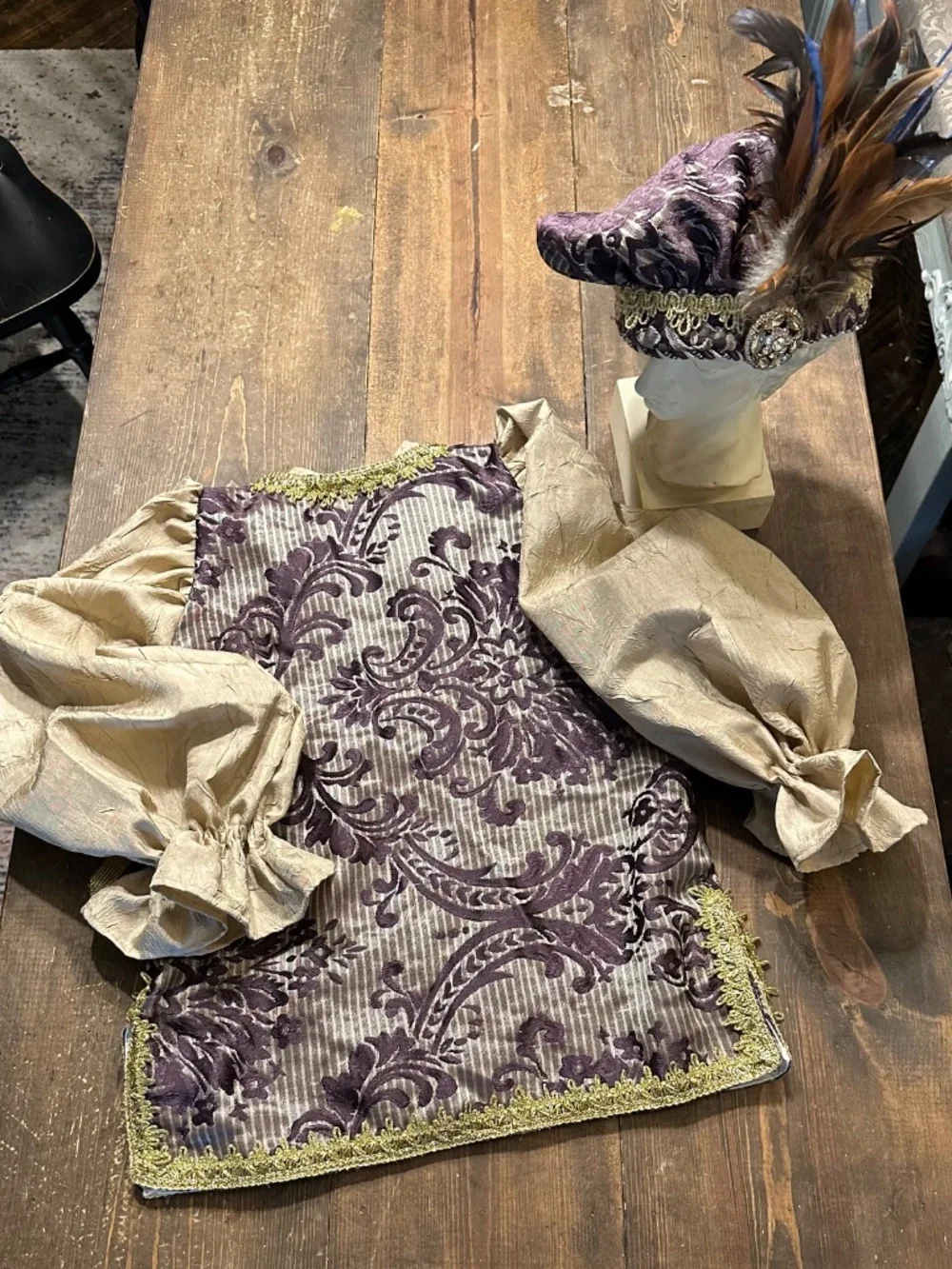 Boys size 4–5 Renaissance inspired tunic